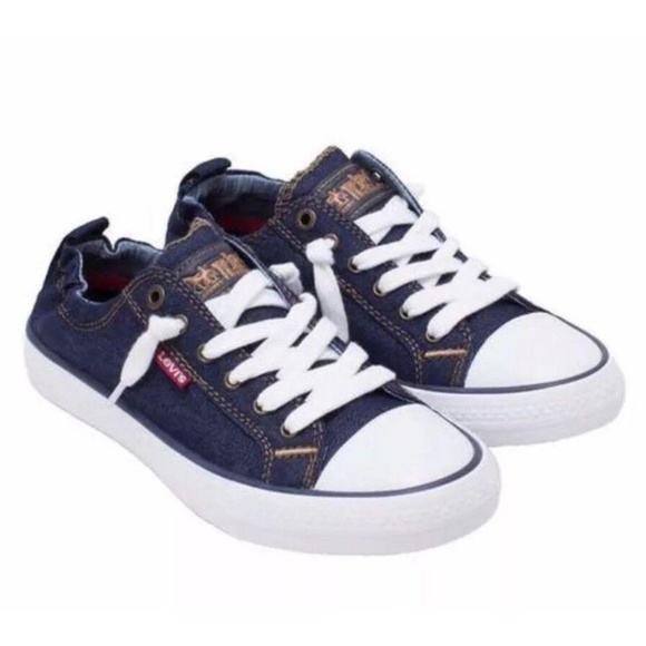 levi's comfort shoes price